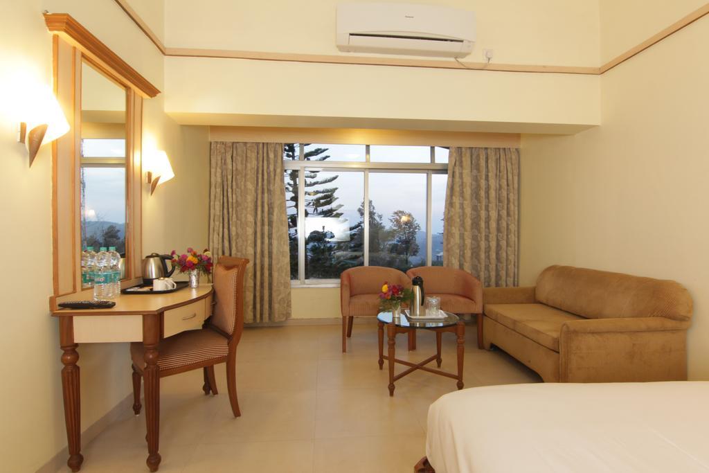 Aveda Blue Country Resort Panchgani Quarto foto