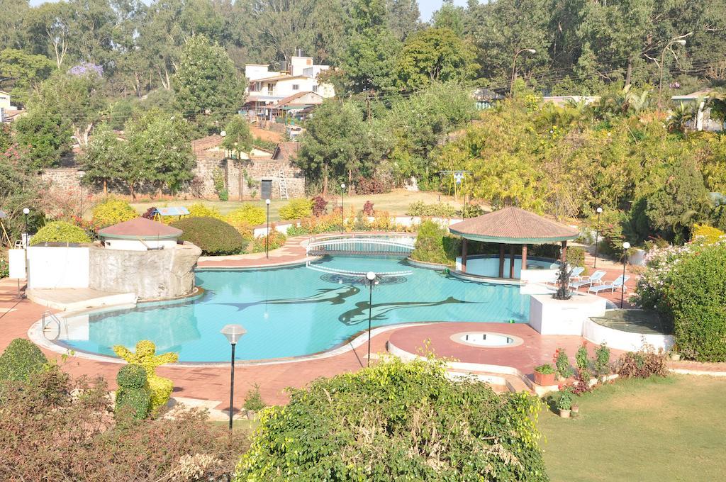 Aveda Blue Country Resort Panchgani Exterior foto